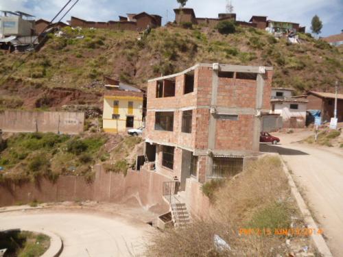 VENDO CASA EN APV. CAMINO INCA