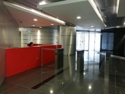 alquilo oficina en miraflores