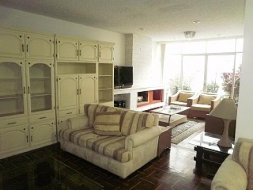 ALQUILO DEPARTAMENTO DE 220M2 AMOBLADO –EL OLIVAR – SAN ISIDRO