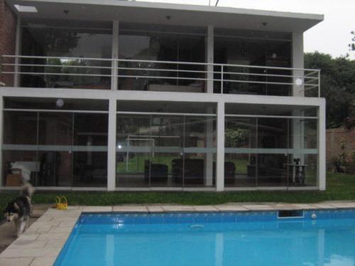 CASA CON PISCINA EN CIENEGUILLA