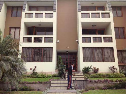 VENTA DE DEPARTAMENTO EN AV. ASTETE_CHACARILLA DEL ESTANQUE_SANTIAGO DE SURCO