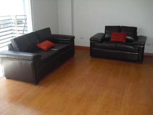 Quimperu alquila excelente departamento amoblado y equipado en Miraflores