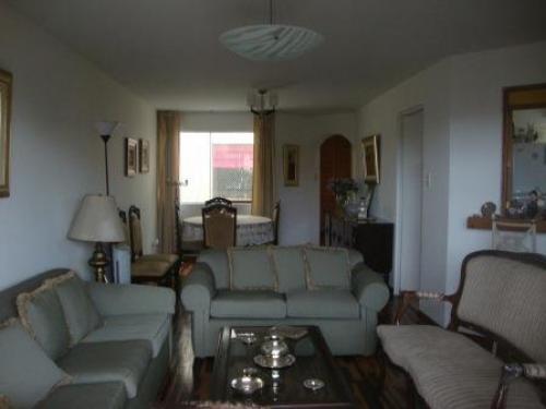 ALQUILER DE DEPARTAMENTO EN CALLE TORREMOLINO SANTIAGO DE SURCO