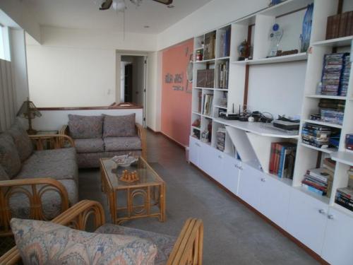 DUPLEX AMPLIO 330MTS. LINDA VISTA SAN BORJA