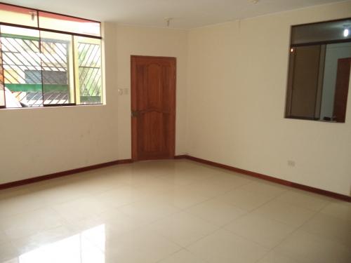 VENTA DE DEPARTAMENTO EN SAN JUAN DE MIRAFLORES: ““AMPLIOS AMBIENTES, MARAVILLOSO DISEÑO, FRESCURA “