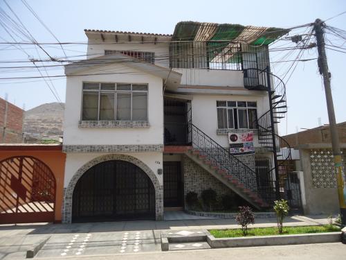 CASA EN VENTA EN CARABAYLLO