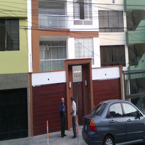 SALAMANCA  (ATE) - VENDO  DEPARTAMENTO  ESTRENO 105M2.