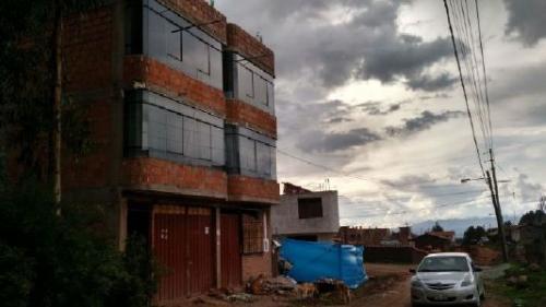 CASA APV. SANTA BARBARA DE 150M2