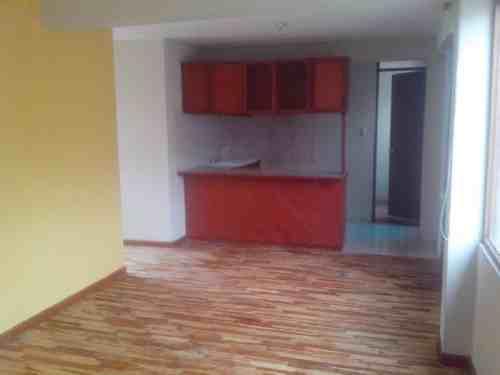 DEPARTAMENTO EN AV. MANCO CCAPAC DE 75M2