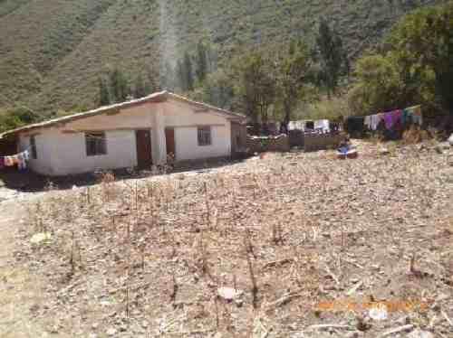 TERRENO EN URUBAMBA DE 2255M2