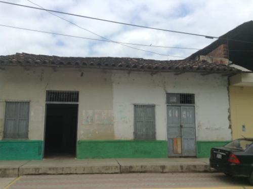 Venta de Casa como Terreno en Morropon - Piura