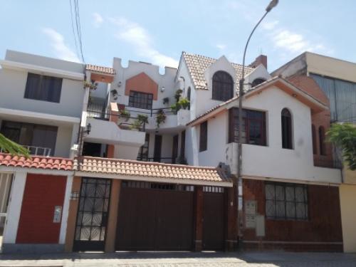 Venta de Departamento en La Calera - Surquillo