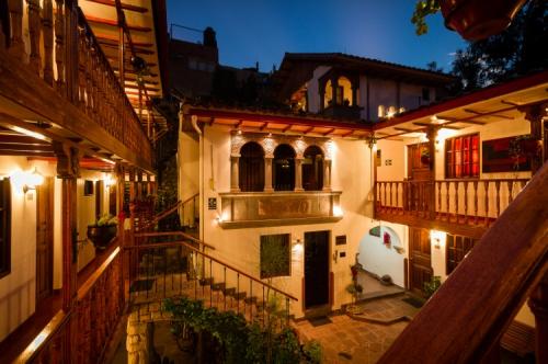 HOTEL EN CUSCO MAS ALBERGUE EN PUERTO MALDONADO