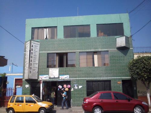 Alquilo oficinas en Breña