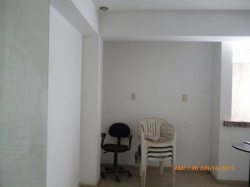 TIENDA COMERCIAL EN AV. EL SOL