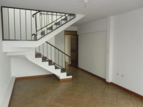 Venta: Moderno dúplex en Urb. Roma, Cercado de Lima
