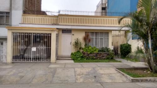 VENTA DE CASA Y TERRENO PRECIO TERRENO EN JR. UGARTECHE  EX TUPAC AMARU) Y  TERRENO EN PARQUE LOS PROCERES - PUEBLO LIBRE 