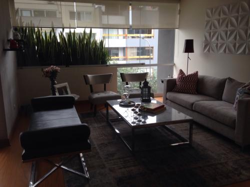 Lindo Dpto. en venta - Surco