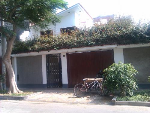 VENDO BONITA CASA  176 M2 EN LOS CEDROS DE VILLA CHORRILLOS