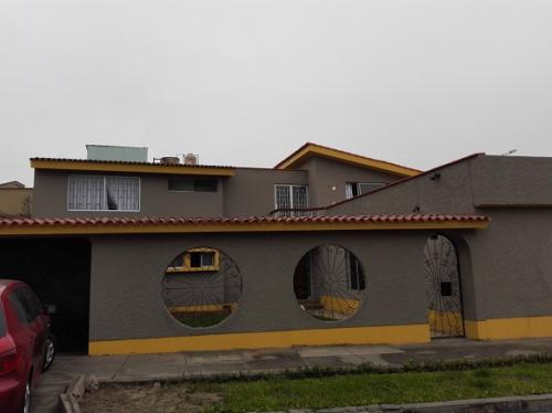 ALQUILO CASA EN SAN BORJA 250M2 TOTALMENTE REMODELADA