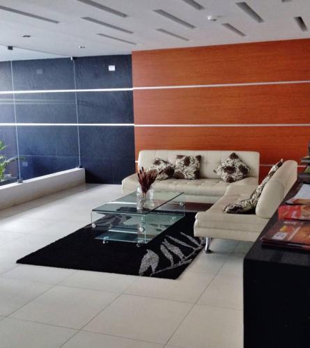 Miraflores Duplex Impecable. Vendedor Decidido!