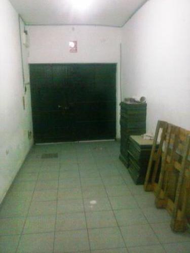 LOCAL EN ALQUILER EN BREÑA 180m2, DOS PISOS.