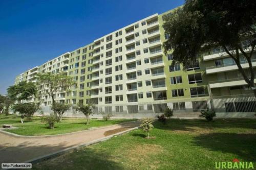 DEPARTAMENTO CON COCHERA : CONDOMINIO LOS OLIVOS 