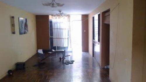 SE VENDE CASA PRIMER PISO 130m2, SAN MIGUEL