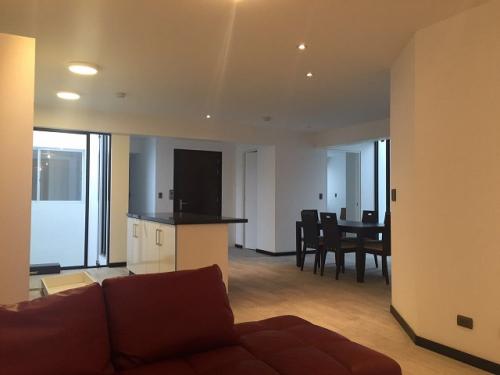 Alquilo departamento en Miraflores