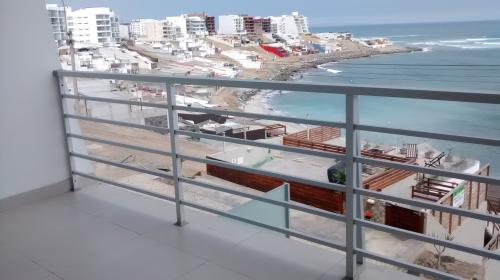 VENTA DEPARTAMENTO DE ESTRENO PLAYA SEÑORITAS - PUNTA HERMOSA