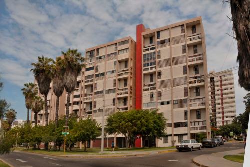 REMATO duplex en Residencial San Felipe, Jesús María