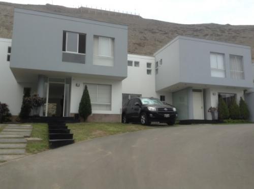 Venta de Casa en Condominio Urb. Sol de La Molina