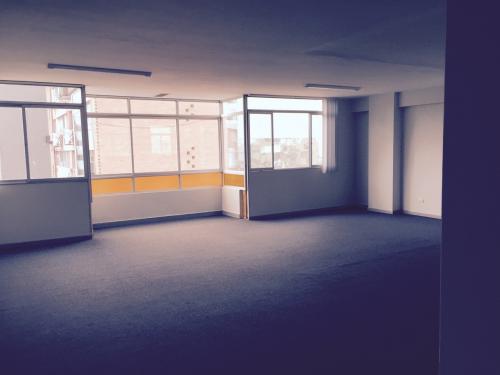 Oficina en Alquiler - San Isidro
