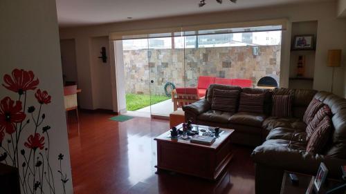 Alquiler de Lindo Departamento en Santiago de Surco