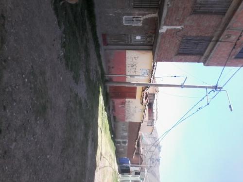 Se vende casa cómo terreno