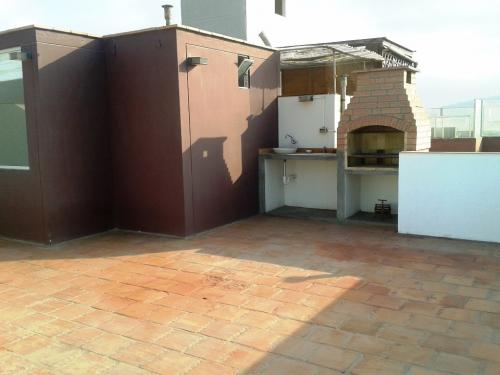 VENDO LINDO DUPLEX EN CONDOMINIO