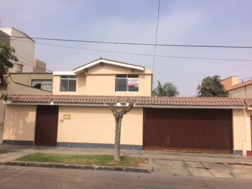 VENDO CASA 324M2 ALT. 27 AV. SAN LUIS - SAN BORJA  A $530,000