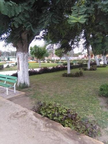 SE VENDE LOTE DE 1070 MTS2 EN LA PLAZUELA DE LURIAMA