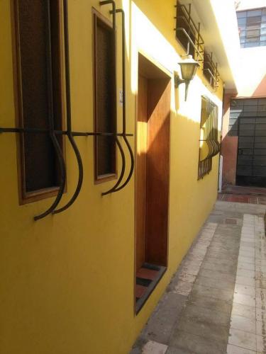 SE VENDE MINIDEPARTAMENTO CENTRICO