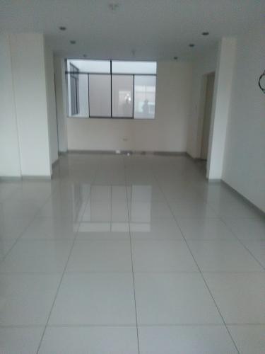 Lindo departamento ubicado a pocos minutos de plaza norte  Los Olivos