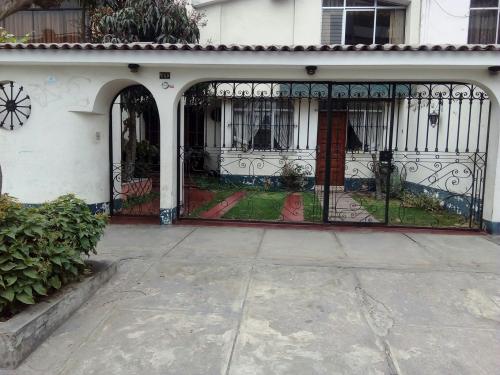 VENDO LINDA CASA EN SAN LUIS