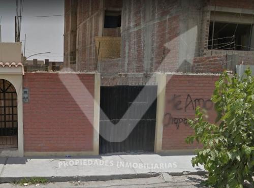 TERRENO EN JLB Y R  ¡UBICACIÓN IMPORTANTE