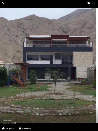 REMATO PROPIEDAD CIENEGUILLA CON 3 DPTOS, PISCINA Y JARDÍN EN ESQUINA !