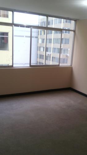 JESUS MARIA, AV ARENALES - VENDO  OFICINA,  60 M2.