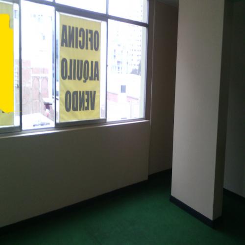 JESUS MARIA, AV ARENALES - VENDO  OFICINA,  60 M2.