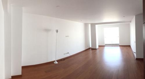 Bonito departamento iluminado y cómodo.