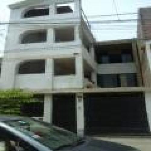 CARABAYLLO – URB.TUNGASUCA-LOS TUMIS – VENDO CASA 3 PISOS.