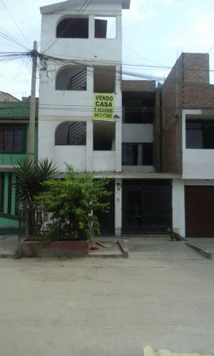 CARABAYLLO – URB.TUNGASUCA–LOS TUMIS – VENDO CASA 3 PISOS.