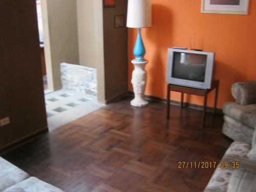 SE VENDE DEPARTAMENTO SAN BORJA 1ER PISO