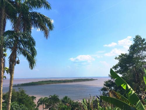 Amazon Nature Lodge/ Centro de curazion ... Su Tiepmo es AHORA!